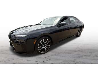 2025 BMW 7 Series 740i xDrive 