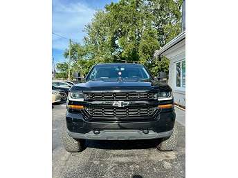 2018 Chevrolet Silverado 1500 Custom 