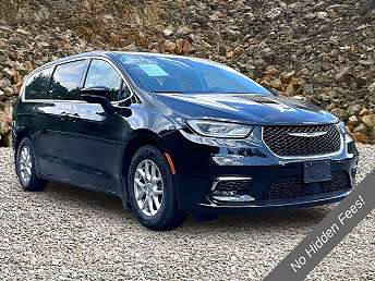 2023 Chrysler Pacifica Touring-L 
