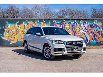 2019 Audi Q7 Premium Plus 