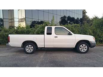 2000 Nissan Frontier XE 