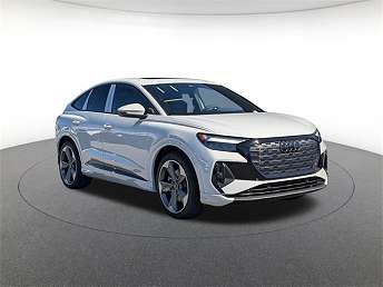 2025 Audi Q4 e-tron Premium Plus 