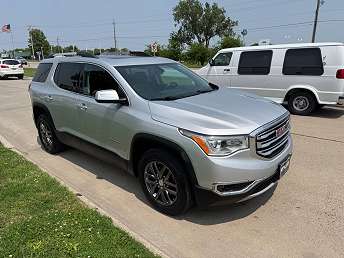 2017 GMC Acadia SLT 
