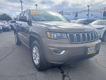 2018 Jeep Grand Cherokee Laredo 