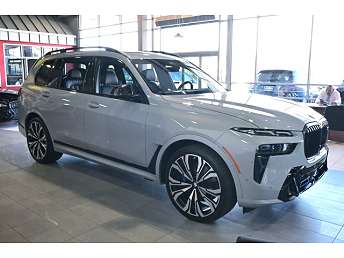 2023 BMW X7 M60i 