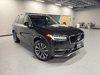2018 Volvo XC90 T6 Momentum 