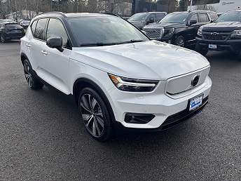 2022 Volvo XC40 P8 Ultimate 
