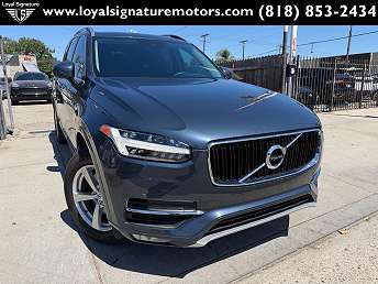 2018 Volvo XC90 T5 Momentum 