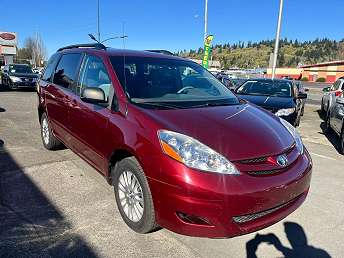 2008 Toyota Sienna LE 