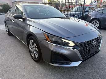 2024 Nissan Altima S 