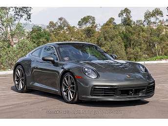 2020 Porsche 911 Carrera 4S 