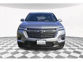 2023 Chevrolet Traverse LT 