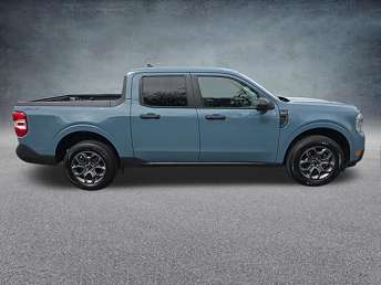 Blue Ford Maverick Pickup 2022