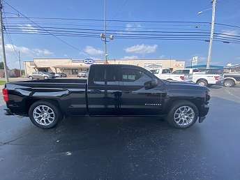 2017 Chevrolet Silverado 1500 Custom 