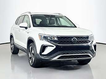 2023 Volkswagen Taos SE 