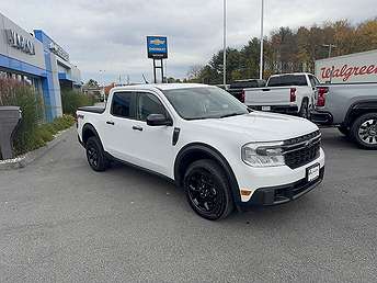 2024 Ford Maverick XLT 