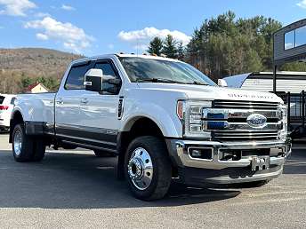 2017 Ford F-450 Lariat 