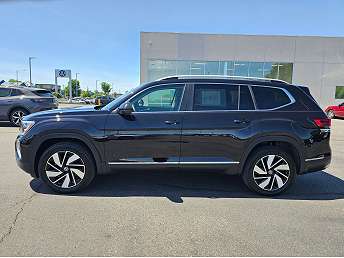 2025 Volkswagen Atlas SEL 
