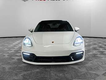 2023 Porsche Panamera  