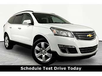 2017 Chevrolet Traverse LT 