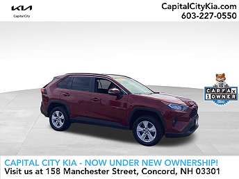 2021 Toyota RAV4 XLE 