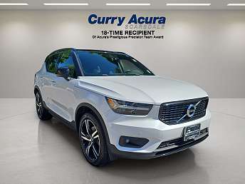 2021 Volvo XC40 T5 R-Design 