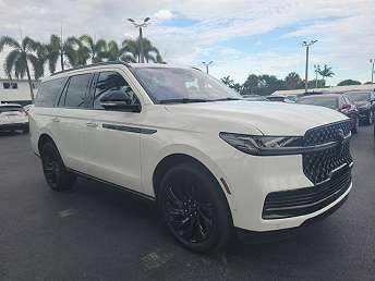 Used 2025 Lincoln Navigator for Sale Near Me - CARFAX