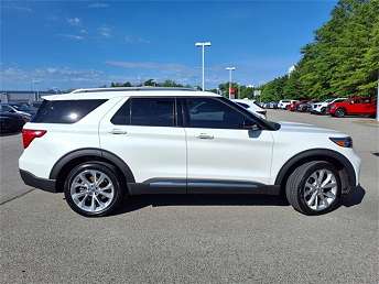 2022 Ford Explorer Platinum 