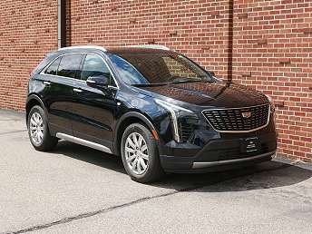 2023 Cadillac XT4 Premium Luxury 