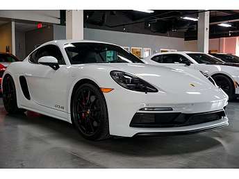 2024 Porsche 718 Cayman GTS 