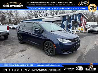 2019 Chrysler Pacifica Touring 