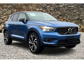 2021 Volvo XC40 T5 R-Design 