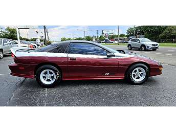 thumbnail image 2 of 1990-1991 Chevrolet Camaro & Pontiac Firebird Base Speed Sensor 2 of 11