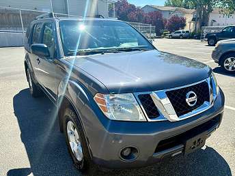 2011 Nissan Pathfinder S 