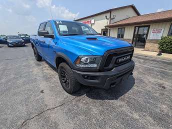 2021 Ram 1500 SLT 