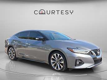 2023 Nissan Maxima Platinum 