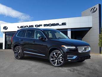 2023 Volvo XC90 B6 Plus 