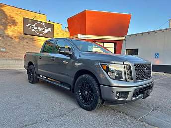 2019 Nissan Titan SV 