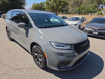 2022 Chrysler Pacifica Limited 