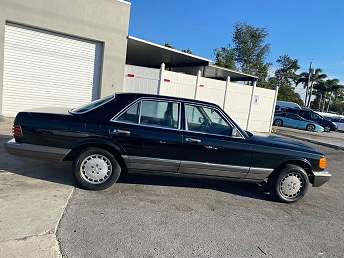 Black 300 Sedan 1983