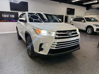 2018 Toyota Highlander LE 