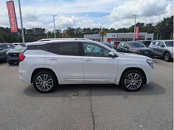 2022 GMC Terrain Denali 