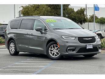 2022 Chrysler Pacifica Touring-L 
