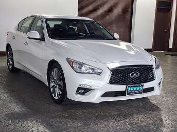 2023 Infiniti Q50 Luxe 