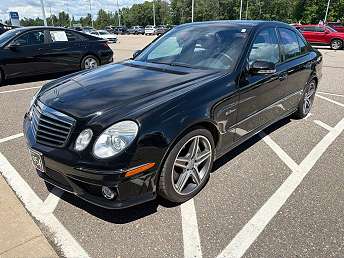 Black Mercedes-Benz E-Class AMG E 63 2007