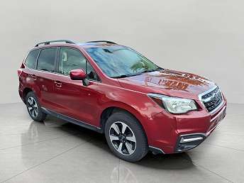 Red Subaru Forester 2.5i 2017