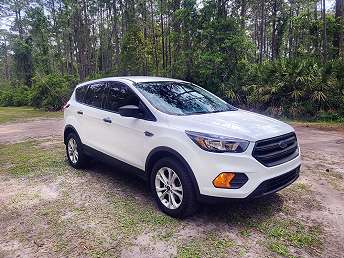 2019 Ford Escape S 
