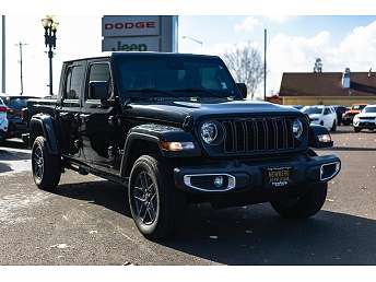 2024 Jeep Gladiator Sport 
