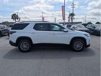 2022 Chevrolet Traverse LT 