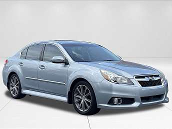 Silver Subaru Legacy 2.5i Sport 2014